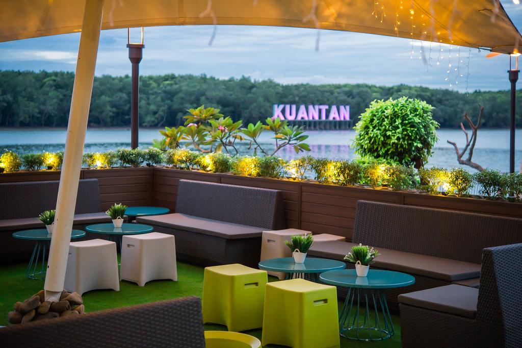 Mega View Hotel Kuantan Exteriör bild